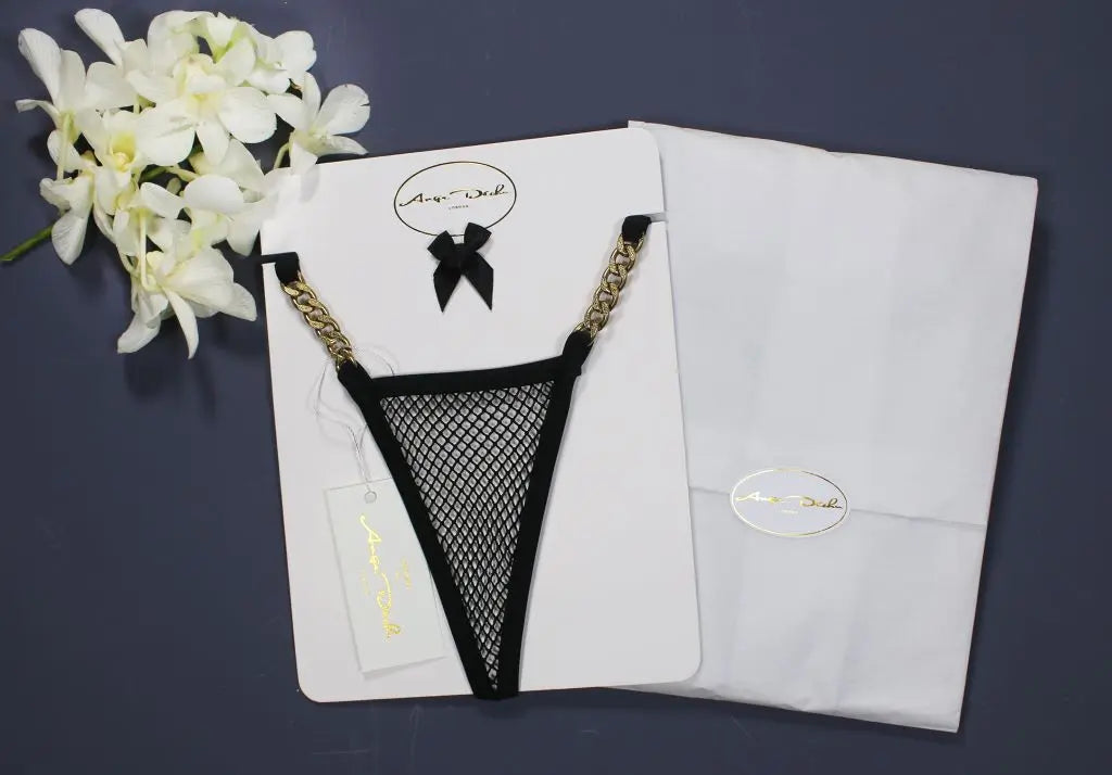 Thong micro fishnet in black with chain links . Ange Dechu - Ange Déchu