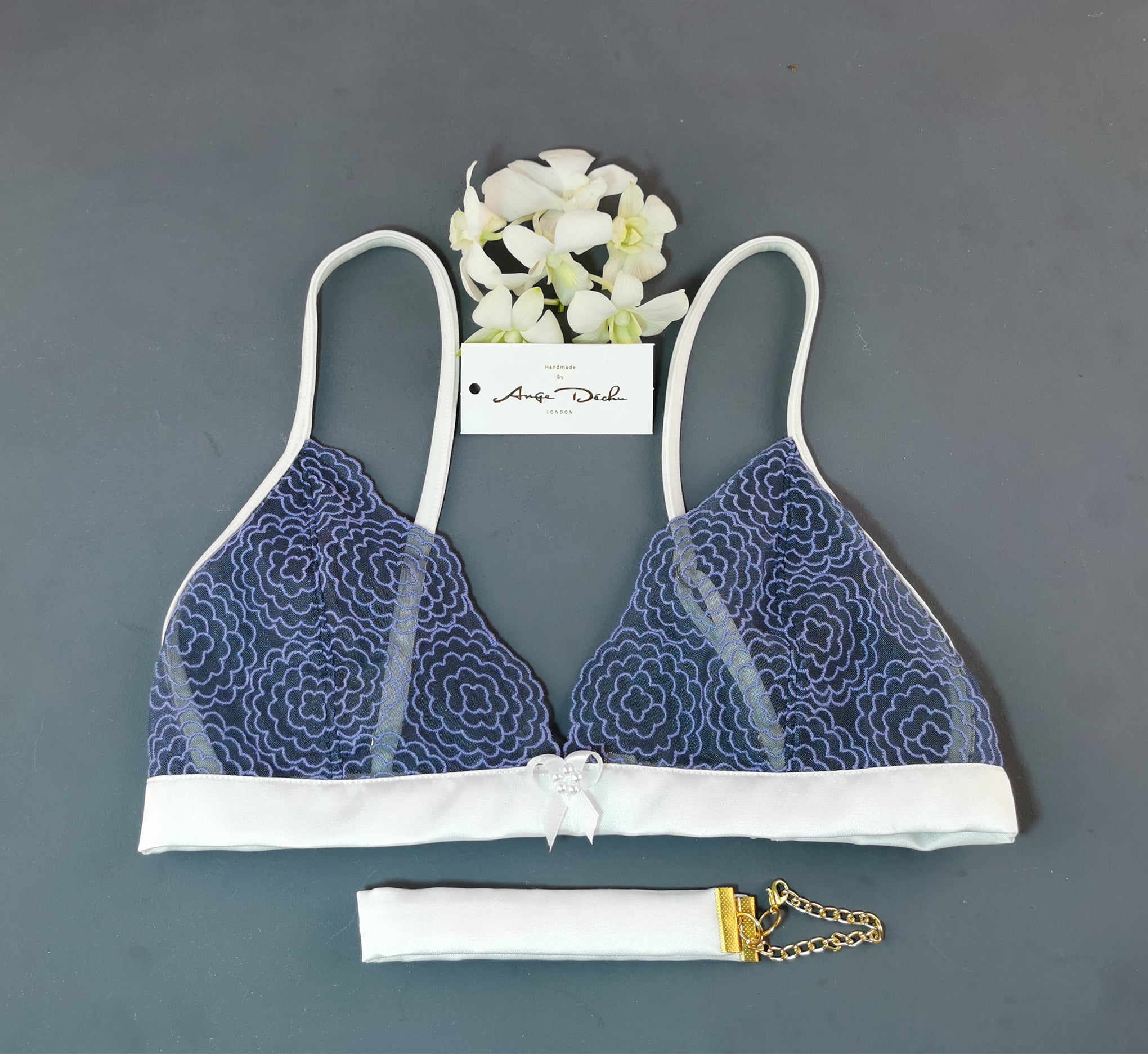 lingerie set with G string panties, bra and choker in see through violet lace sexy sheer boudoir lingerie - Ange Déchu
