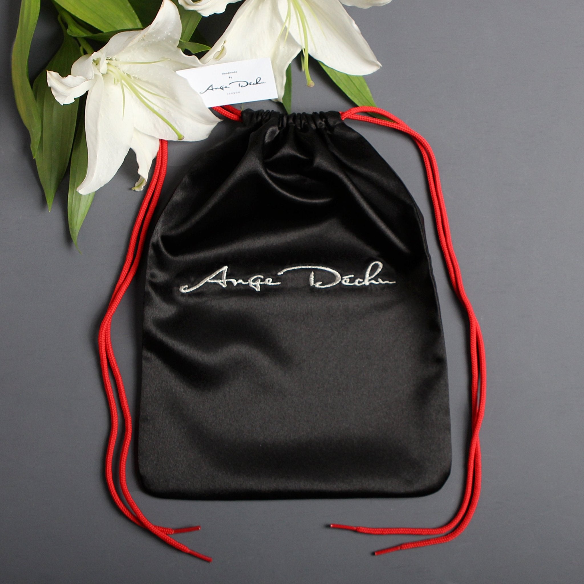 Strappy body harness lingerie 6 piece set in black Suspender cage bra choker garters - Ange Déchu